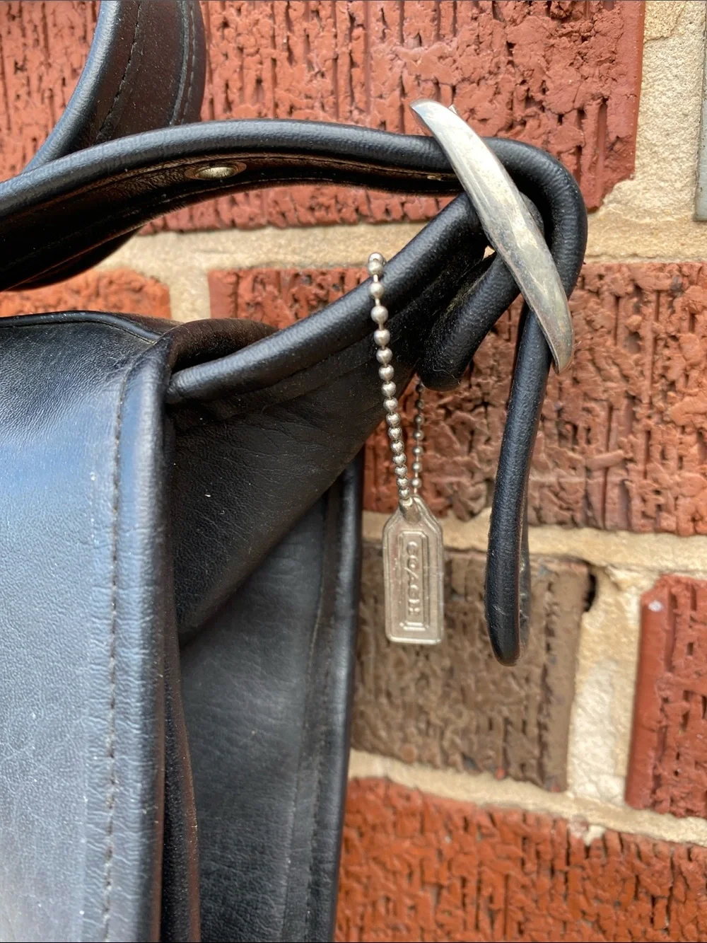 Coach Black Leather Men's Messenger Bag with Adjustable Strap